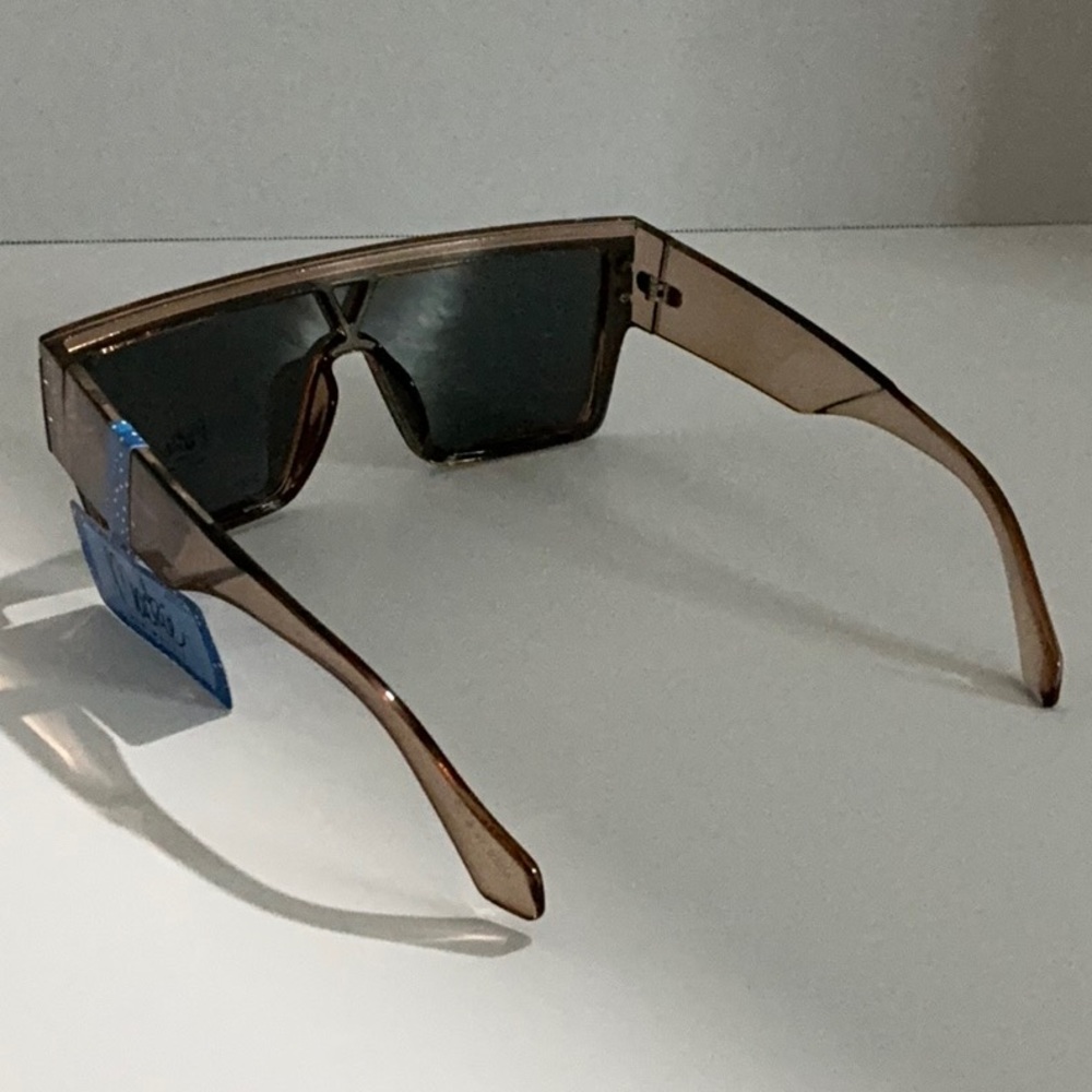 NWT Bob Mackie Transparent Tan Sunglasses - Picture 3 of 5